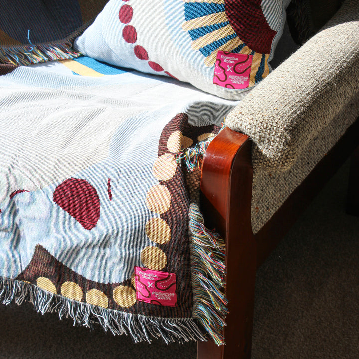 Merindah-Gunya - Taynto Woven Throw Blanket