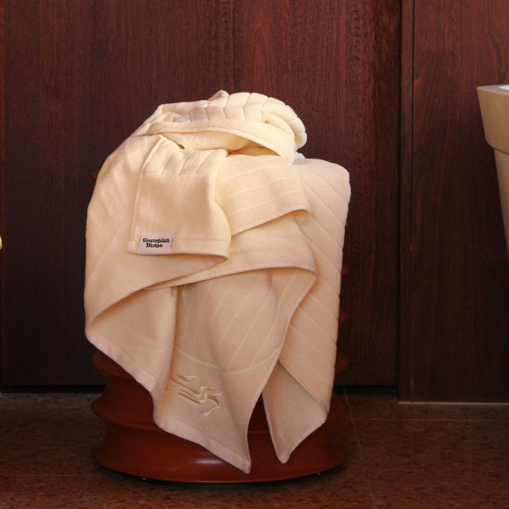 Dune Bath & Hand Towel Bundle