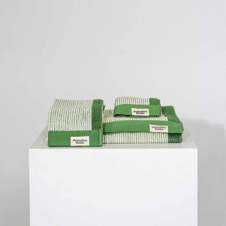 Moss Complete Towel Bundle